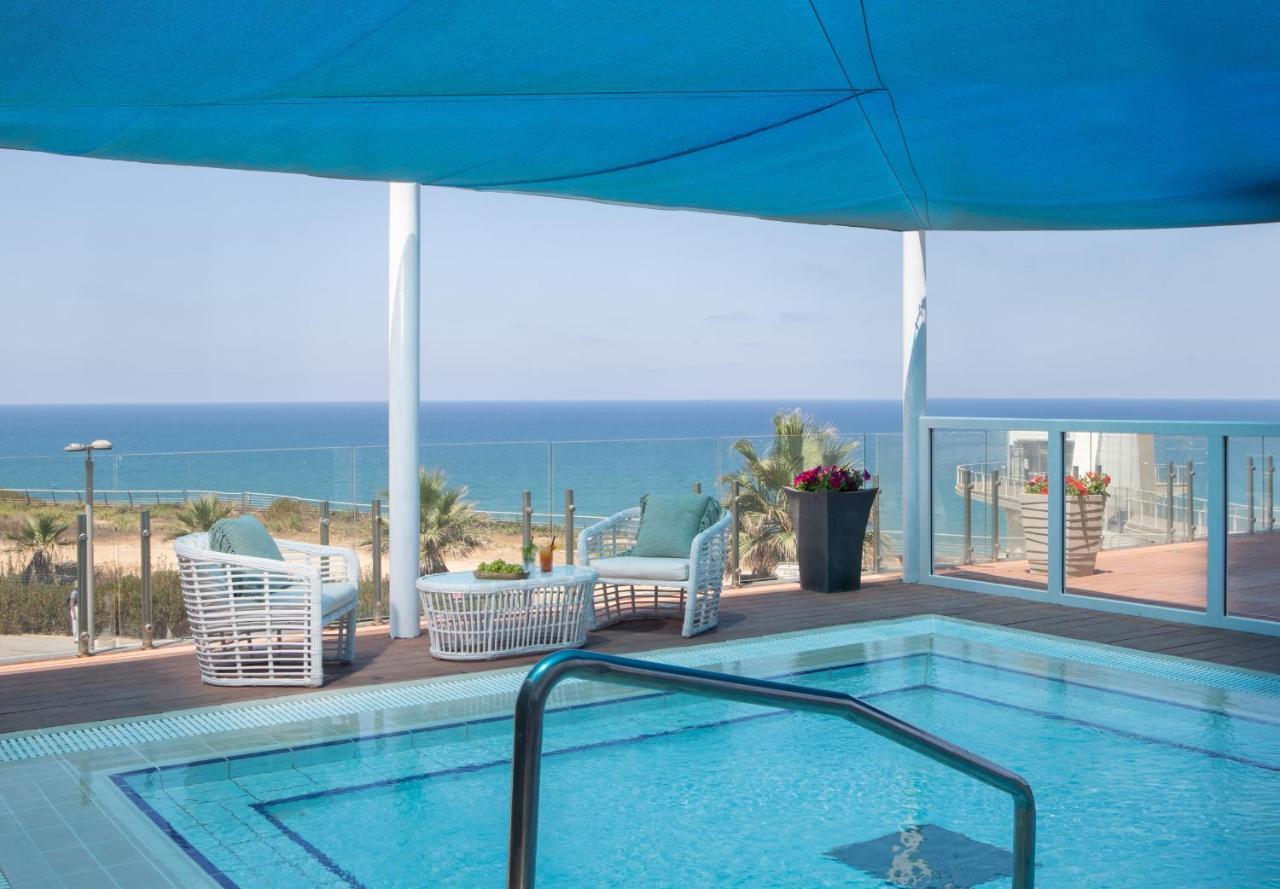 Island Luxurious Suites Hotel And Spa Netanya Eksteriør billede