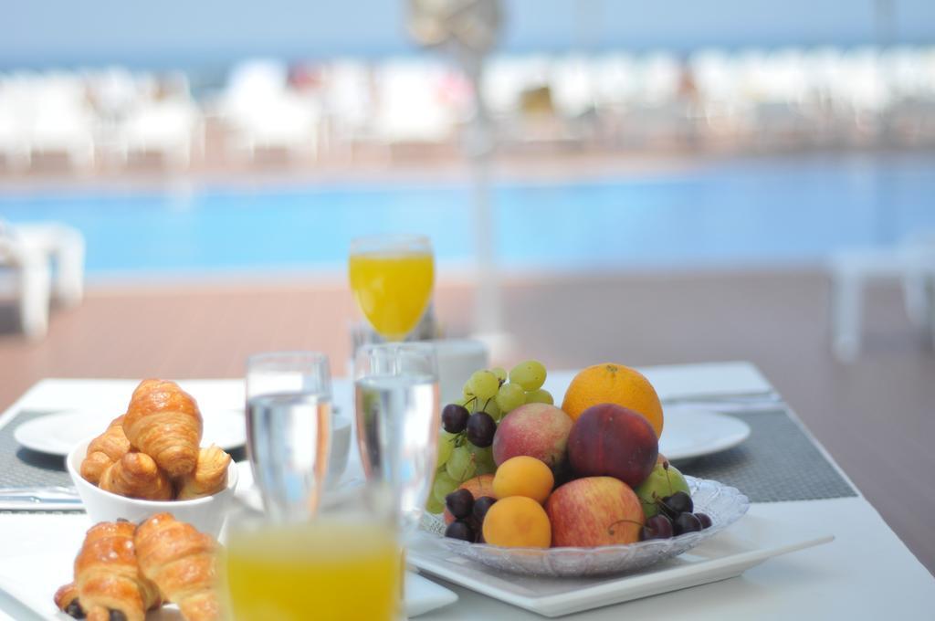 Island Luxurious Suites Hotel And Spa Netanya Eksteriør billede