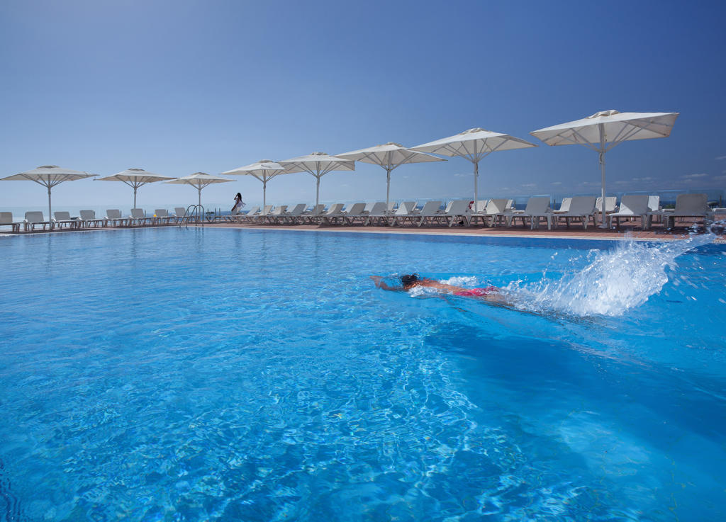 Island Luxurious Suites Hotel And Spa Netanya Eksteriør billede