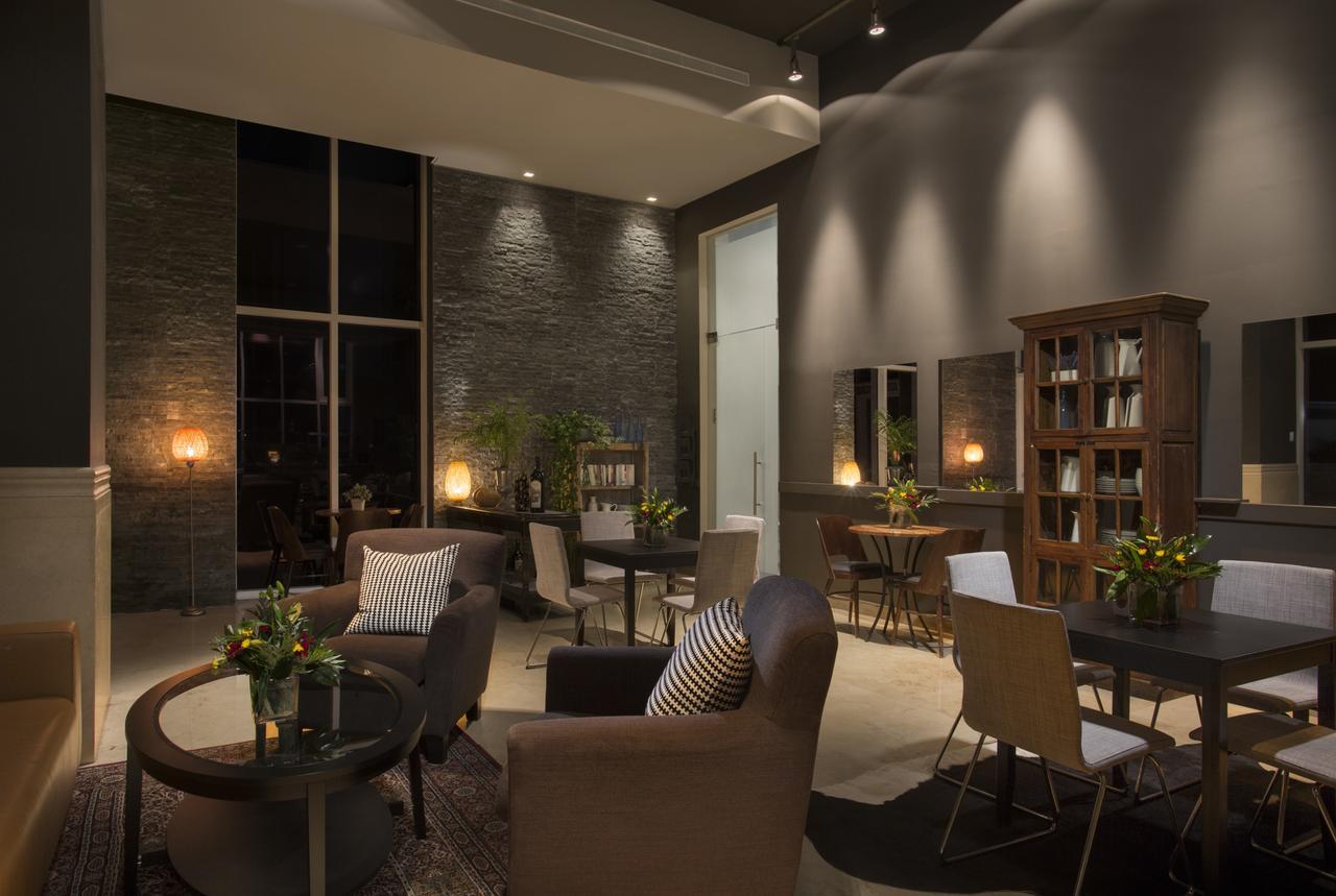 Island Luxurious Suites Hotel And Spa Netanya Eksteriør billede
